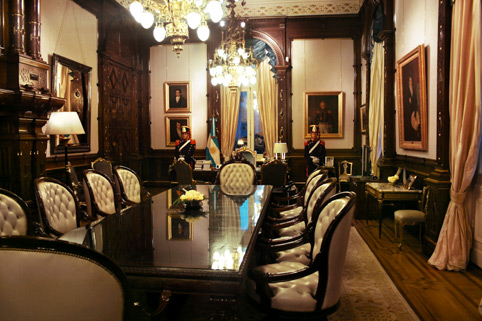 A Sala do Despacho Presidencial... onde a presidente trabalha.